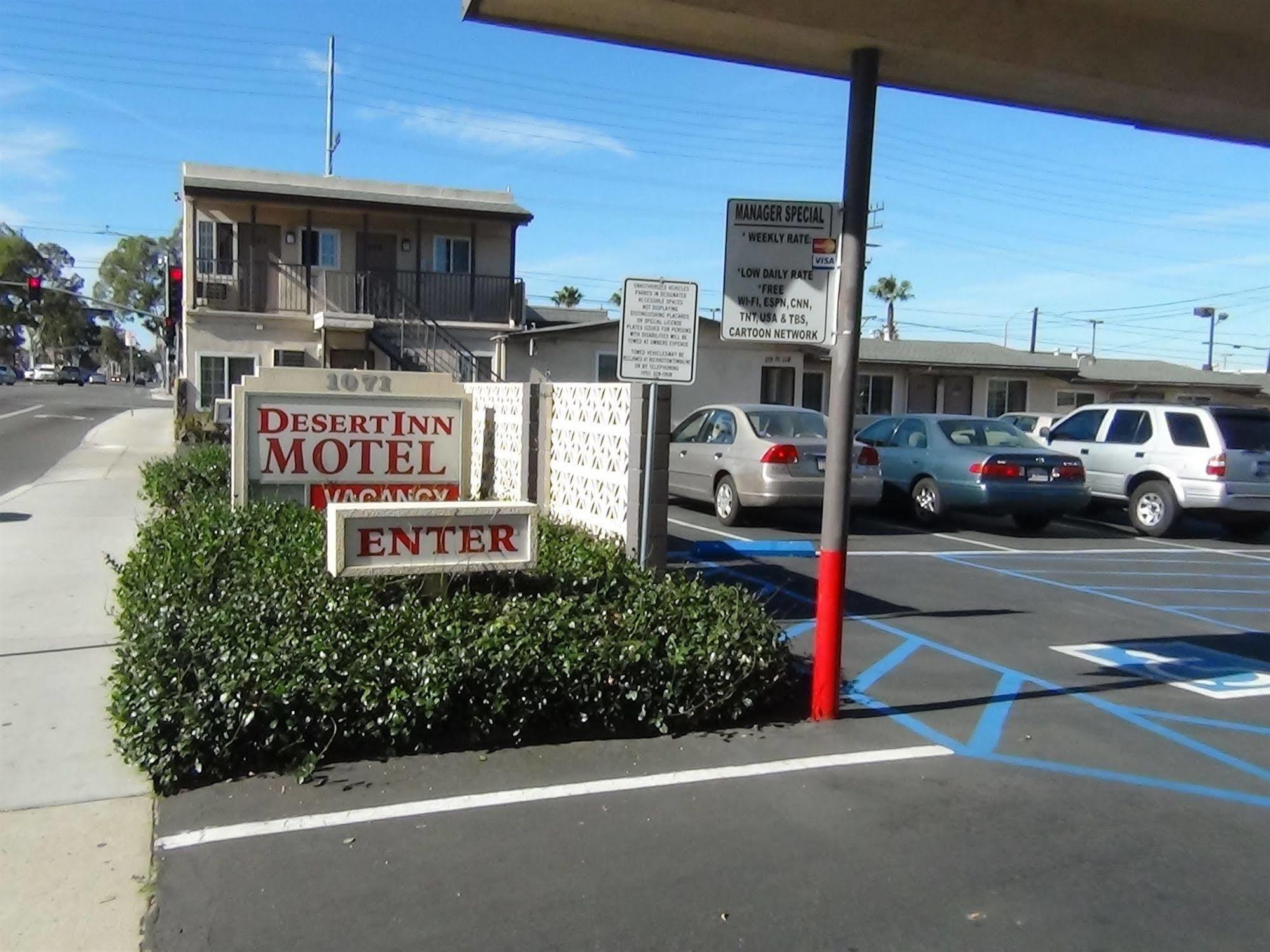 Desert Inn Motel Corona Esterno foto